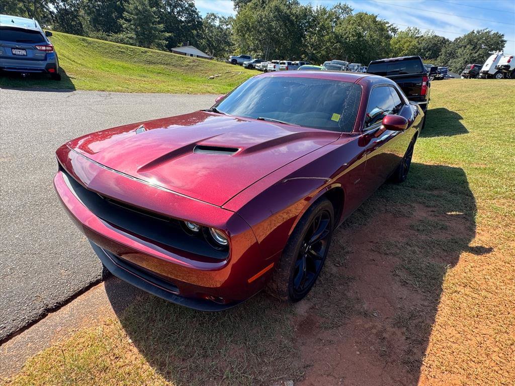 Used 2018 Dodge Challenger R/T w/ Blacktop Package RWD image 9