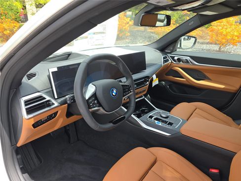New 2026 BMW i4 eDrive40 w/ Premium Package RWD image 23