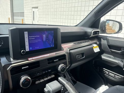 New 2026 Toyota Tacoma SR5 AWD/4WD image 16