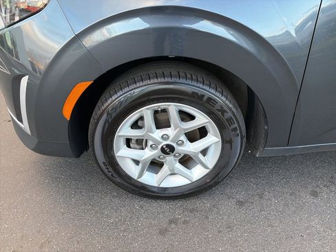 Certified 2024 Kia Soul LX w/ Option Group 015 image 12