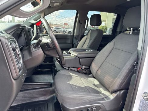 Used 2022 Chevrolet Silverado 3500 LT w/ Convenience Package image 24