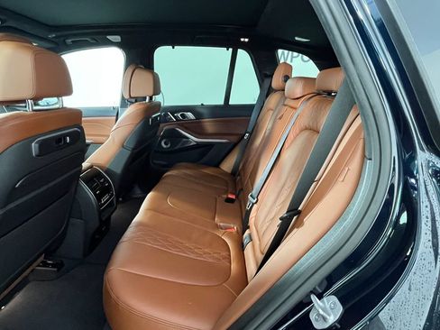 Certified 2026 BMW X5 M60i AWD/4WD image 4