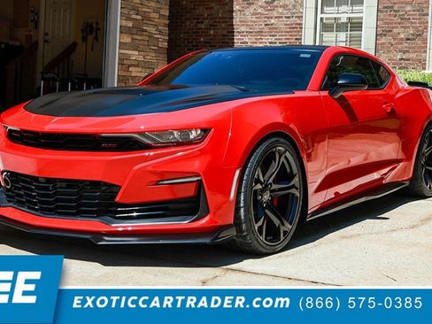 Used 2022 Chevrolet Camaro SS image 1