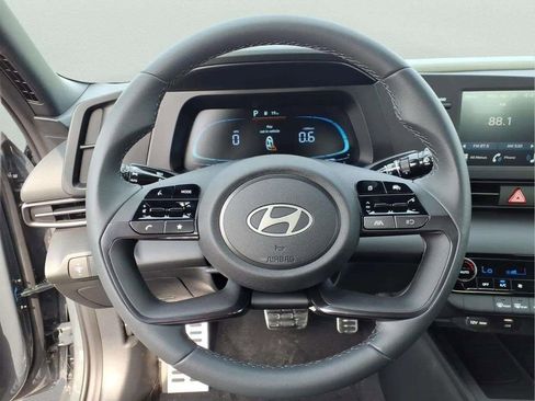 New 2026 Hyundai Elantra Sport FWD image 14
