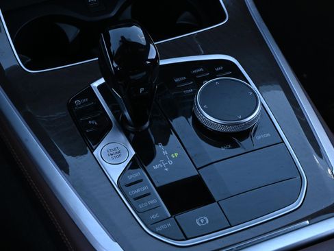 Certified 2023 BMW X5 xDrive40i w/ M Sport Package image 24