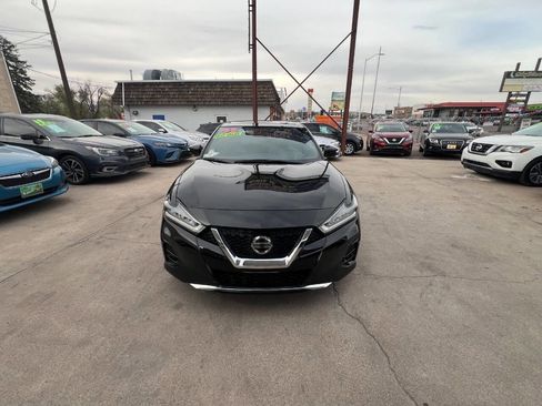 Used 2023 Nissan Maxima SR w/ Sport Mat Group FWD image 1