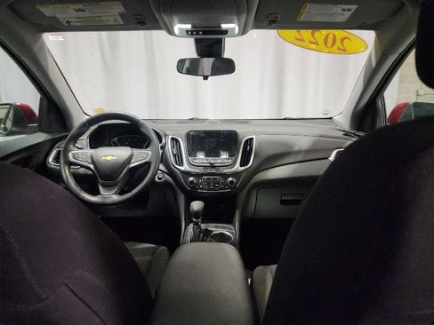 Used 2022 Chevrolet Equinox LT image 16