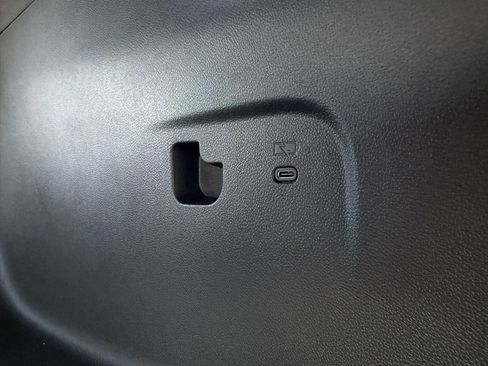 New 2025 GMC Acadia Elevation w/ Elevation Premium Package image 29