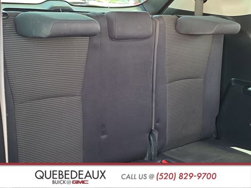 Used 2023 Toyota Highlander LE FWD image 28