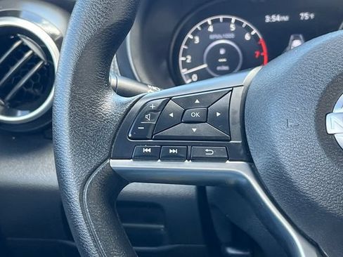 Used 2024 Nissan Kicks SV FWD image 27