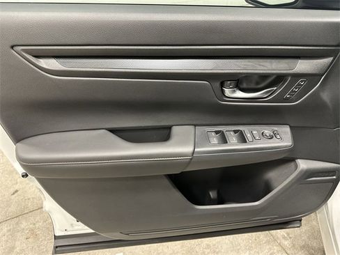 Used 2025 Honda CR-V Sport-L image 17