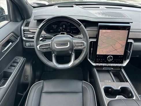New 2026 GMC Acadia Denali w/ Super Cruise Package FWD image 20