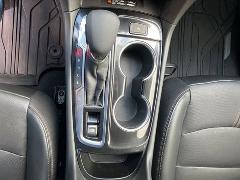 Used 2022 Chevrolet Equinox Premier w/ LPO, Floor Liner Package image 26