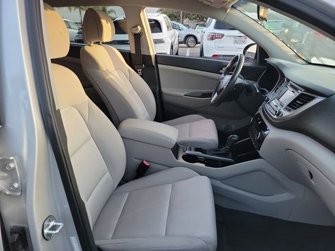 Used 2017 Hyundai Tucson Sport FWD image 19