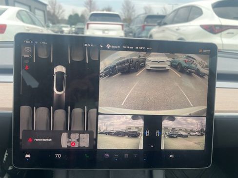 Used 2023 Tesla Model 3 Standard Range image 11