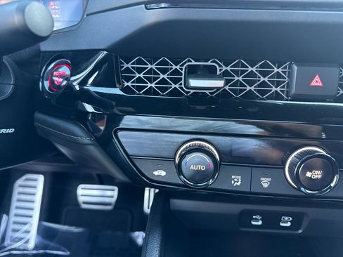 Used 2024 Honda Accord Sport image 31