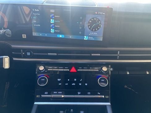 New 2026 Hyundai Santa Fe SE image 9