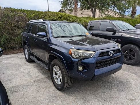 Used 2017 Toyota 4Runner SR5 Premium AWD/4WD image 3