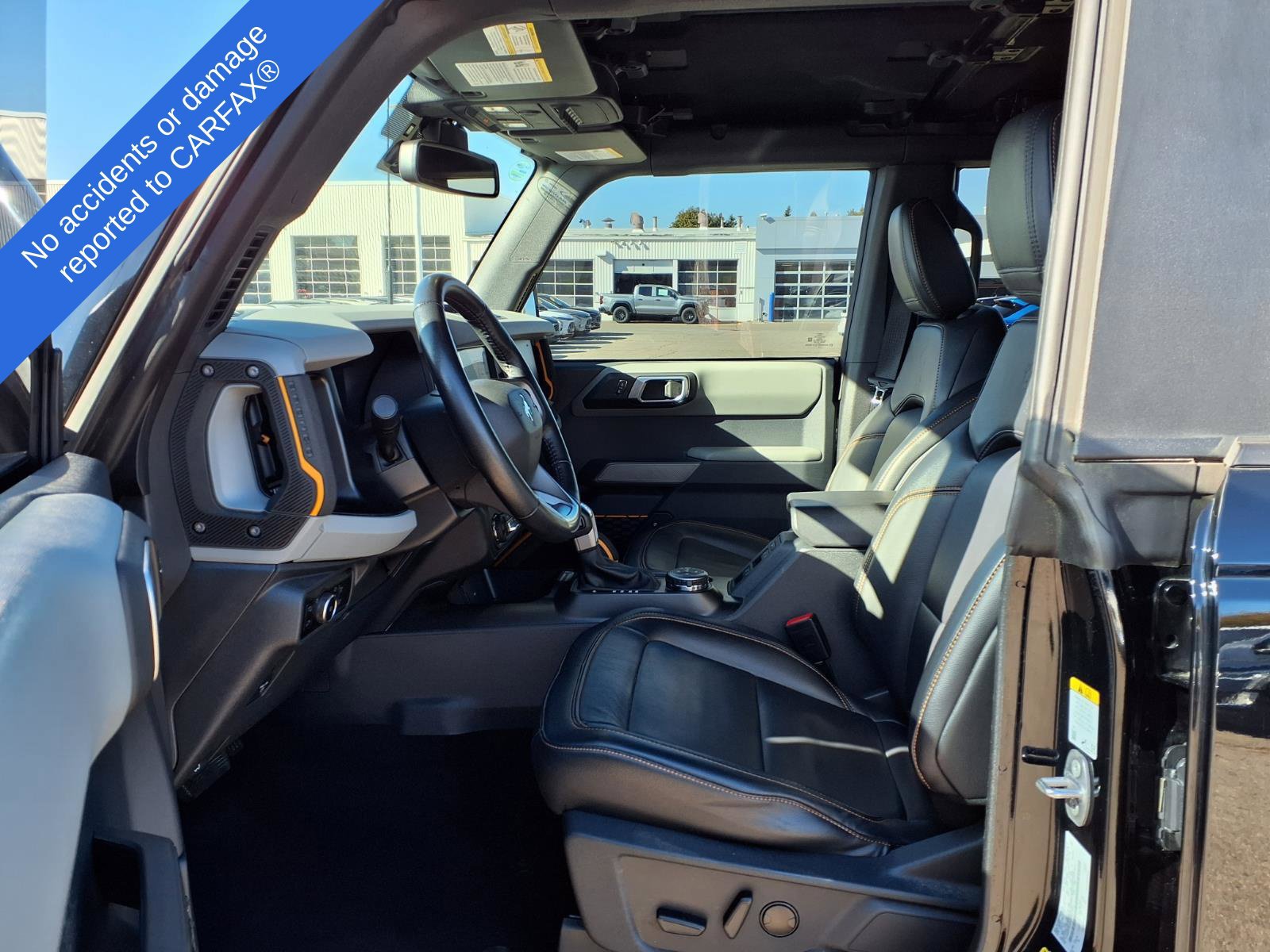Used 2023 Ford Bronco Badlands w/ Sasquatch Package AWD/4WD image 17