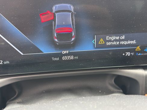 Used 2023 BMW 330e w/ Premium Package image 3