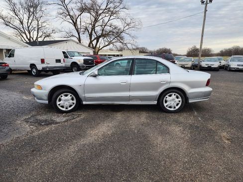 Used 2001 Mitsubishi Galant ES image 9