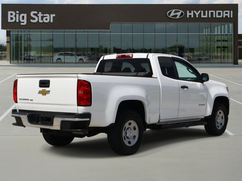 Used 2019 Chevrolet Colorado W/T w/ WT Convenience Package RWD image 4
