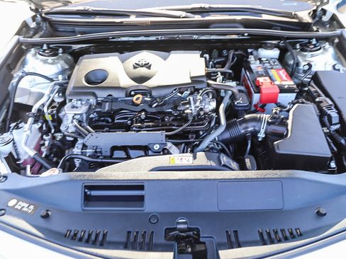 Certified 2022 Toyota Camry SE image 27