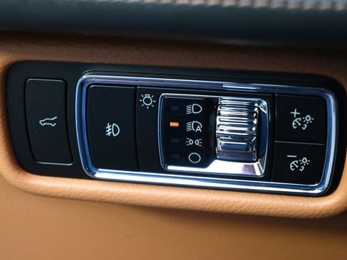Used 2023 Lincoln Aviator Black Label w/ Dynamic Handling Package AWD/4WD image 23