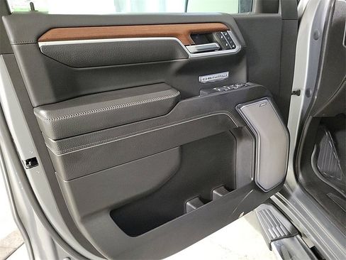 Certified 2023 GMC Sierra 1500 Denali w/ Technology Package image 10