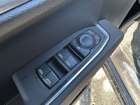 New 2026 GMC Sierra 1500 SLE image 24