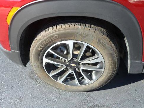 Used 2024 Chevrolet TrailBlazer LT image 11