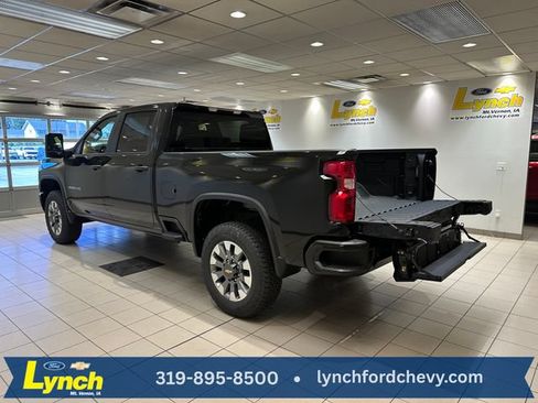 New 2026 Chevrolet Silverado 2500 Custom w/ Custom Value Package AWD/4WD image 17