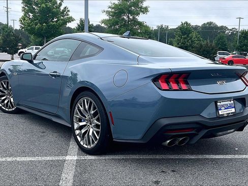 Used 2024 Ford Mustang GT Premium RWD image 6