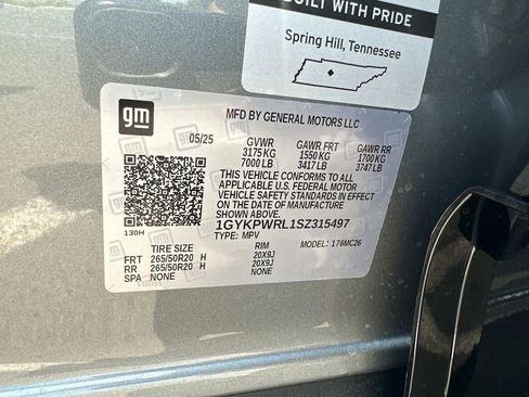 New 2025 Cadillac Lyriq Sport w/ LPO, Floor Liner Package image 18