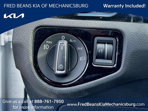 Used 2021 Volkswagen GTI SE FWD image 7