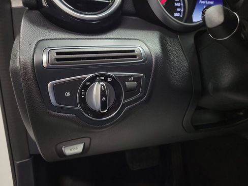 Used 2016 Mercedes-Benz C 300 4MATIC Sedan w/ Multimedia Package image 21