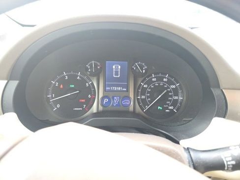 Used 2014 Lexus GX 460 w/ Premium Package image 6