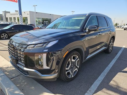 Used 2024 Hyundai Palisade Limited AWD/4WD image 1