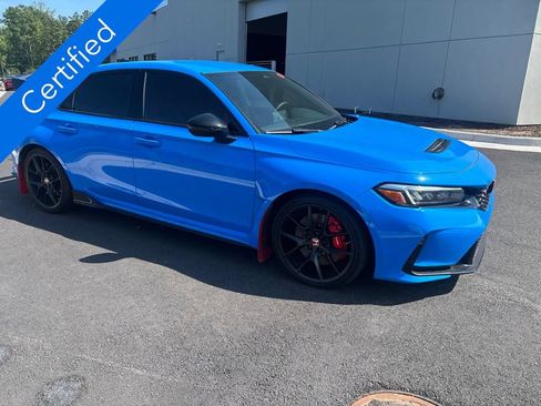 Used 2023 Honda Civic Type R image 3