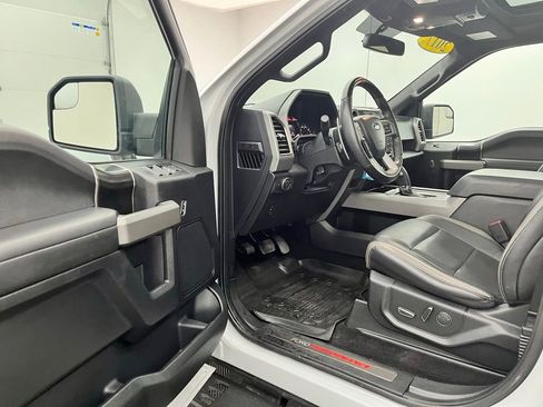 Used 2017 Ford F150 Raptor w/ Equipment Group 801A Mid AWD/4WD image 17