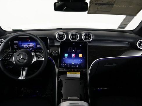 New 2026 Mercedes-Benz GLC 300 image 4