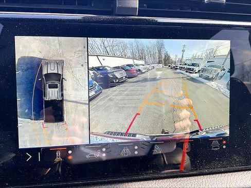 Used 2024 GMC Sierra 3500 Denali w/ Denali Reserve Package image 15