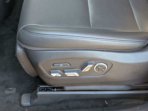 New 2026 Hyundai Ioniq 9 Limited image 18