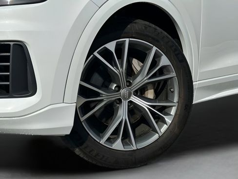Used 2020 Audi Q8 Premium AWD/4WD image 26