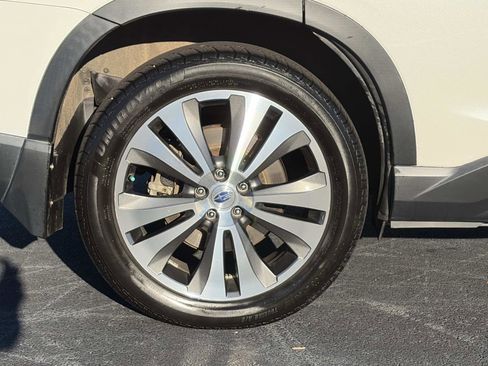 Used 2019 Subaru Ascent Limited image 9