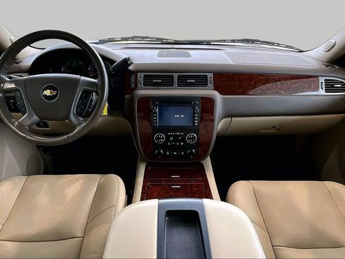 Used 2011 Chevrolet Tahoe LTZ AWD/4WD image 15