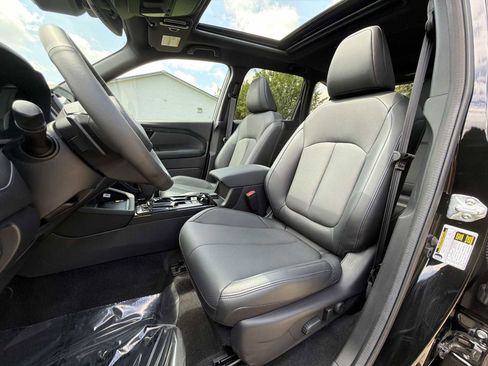 Used 2026 Subaru Forester Limited AWD/4WD image 13