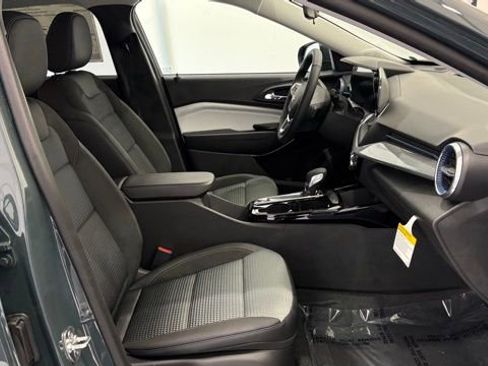 New 2026 Chevrolet Trax LT image 19