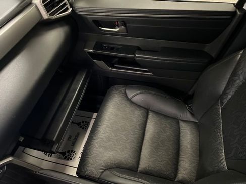 Used 2025 Toyota Tundra Limited w/ TRD Off-Road Package AWD/4WD image 39