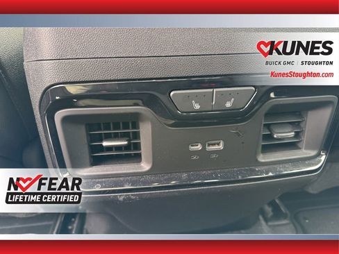 Used 2023 GMC Sierra 1500 AT4 w/ AT4 Preferred Package image 41